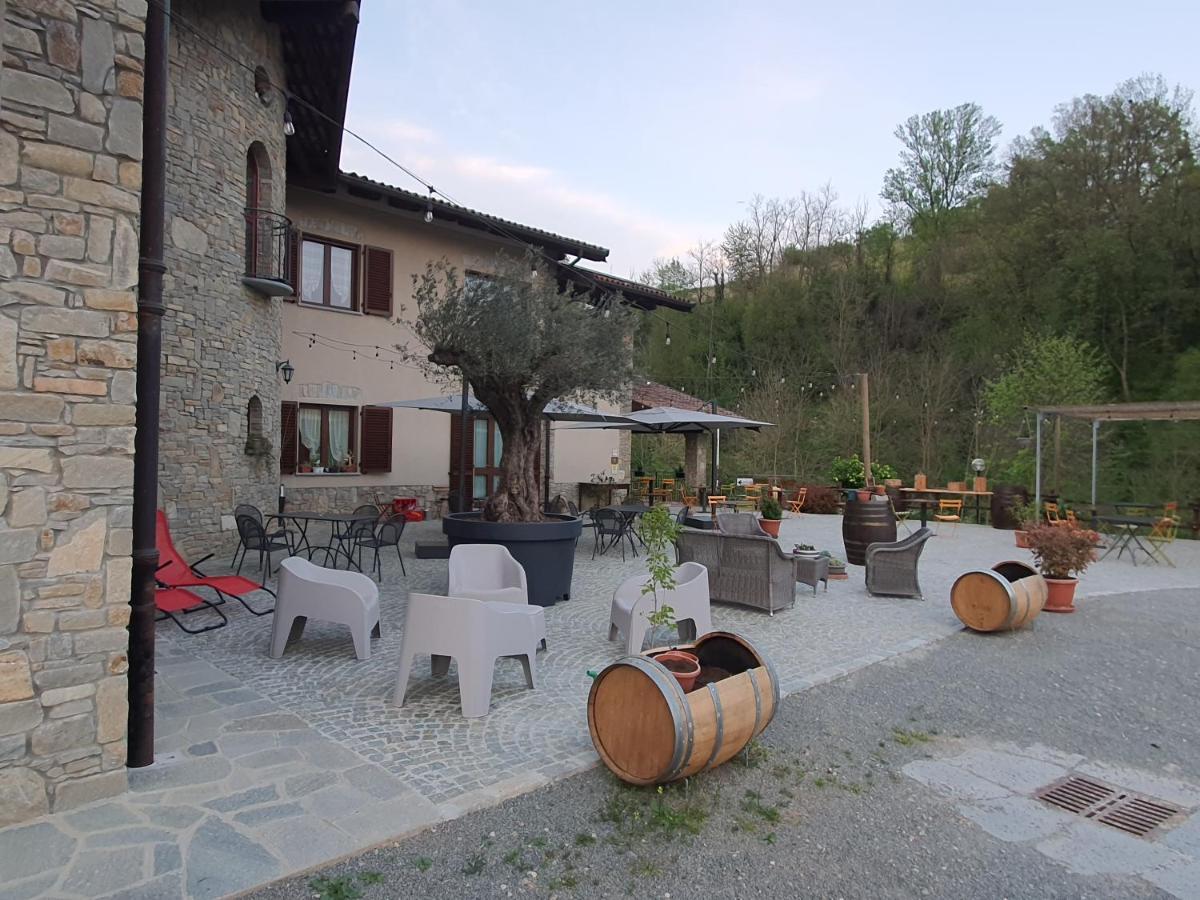 Agriturismo Cascina L'Arche Santo Stefano Belbo Eksteriør billede