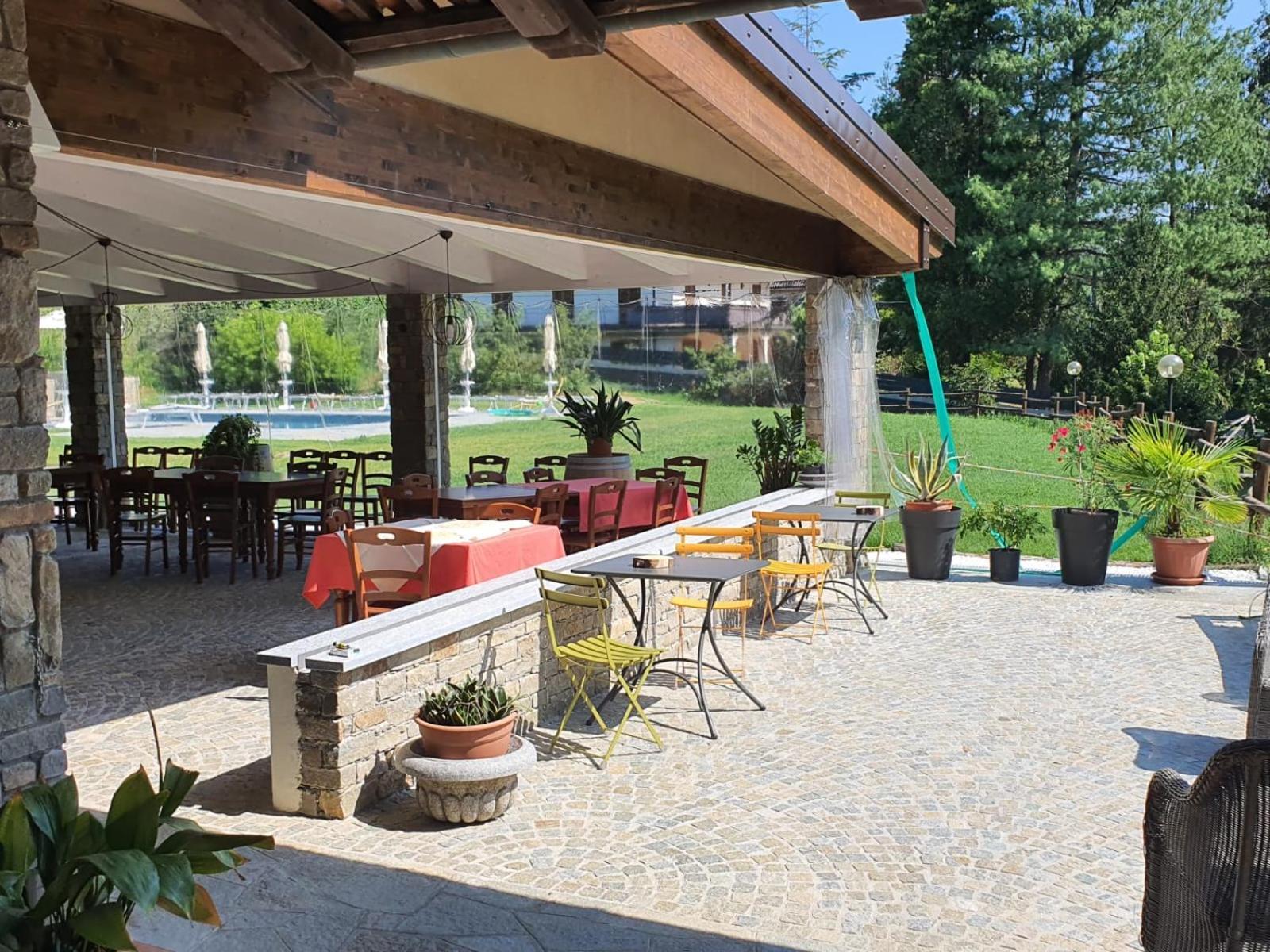 Agriturismo Cascina L'Arche Santo Stefano Belbo Eksteriør billede