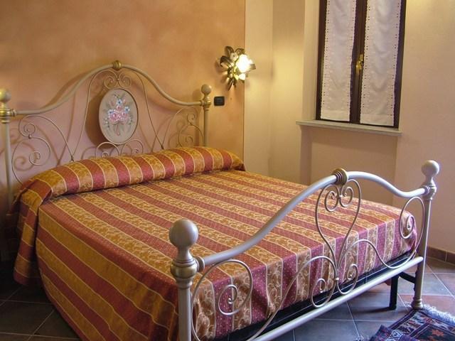 Agriturismo Cascina L'Arche Santo Stefano Belbo Værelse billede